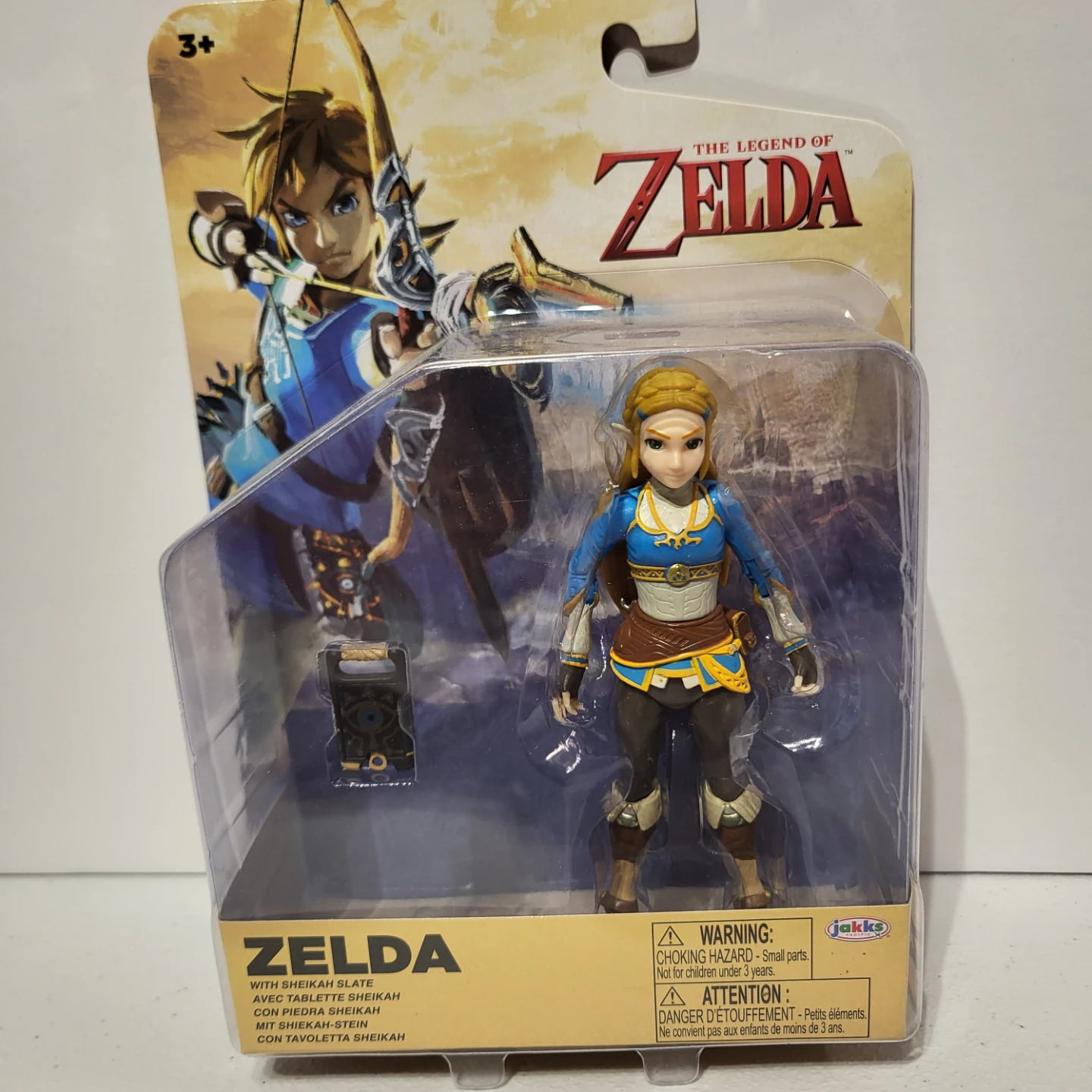 The Legend of Zelda Zelda Figure with Sheikah Slate