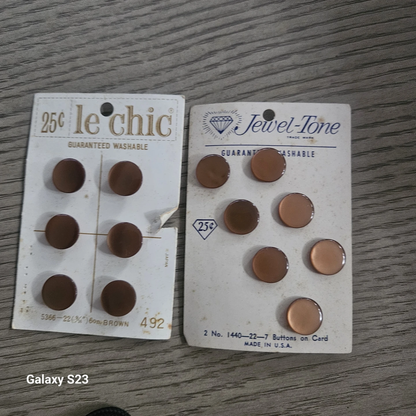 Vintage Le Chic Buttons