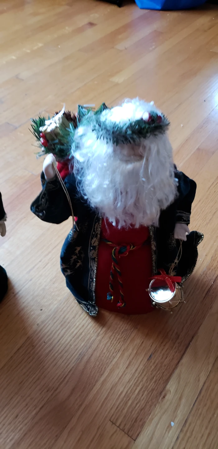 Vintage Style Santa Claus Christmas Figurine