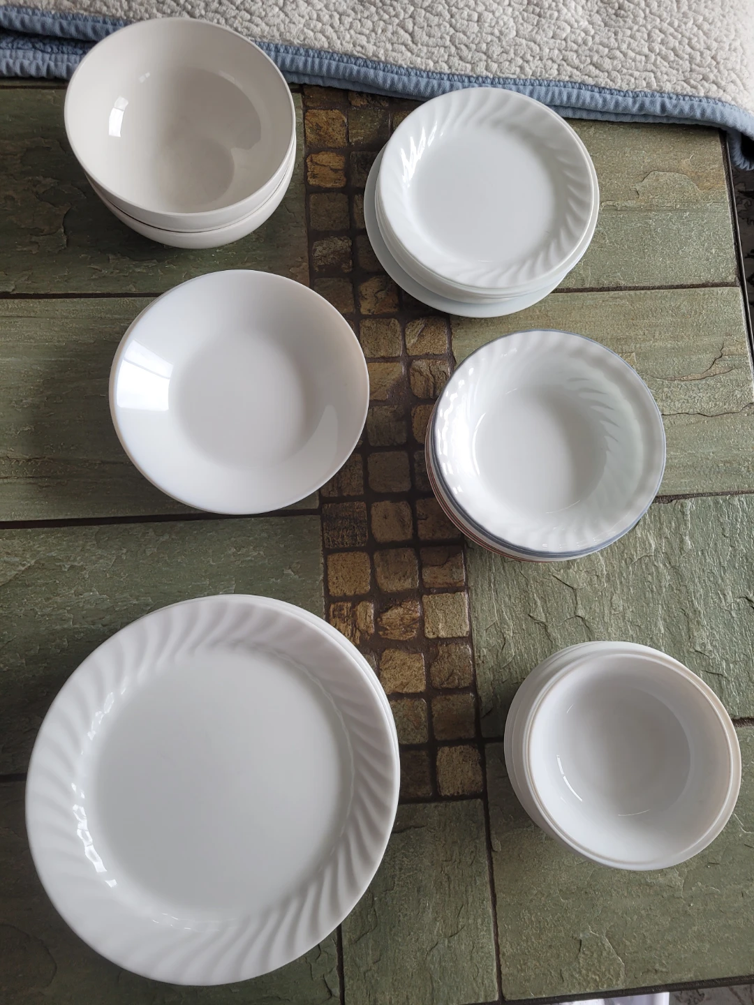 Corelle Vitrelle Dinnerware Set