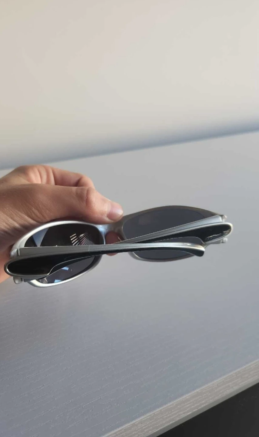 Bench Sunglasses with Case - photo 3