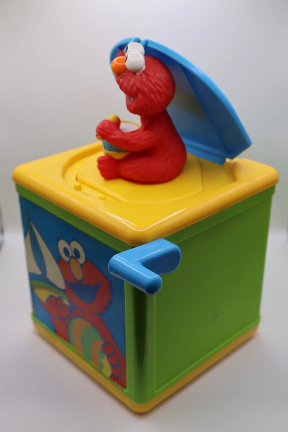 Sesame Street Elmo Jack-in-the-Box Toy - photo 3