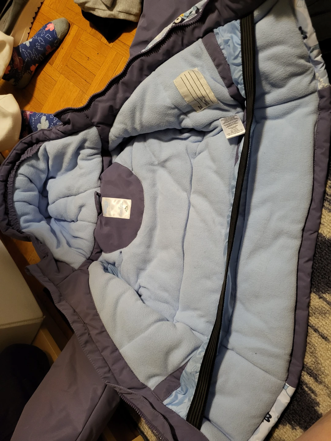 Bluey Toddler winter coat 5T - photo 4