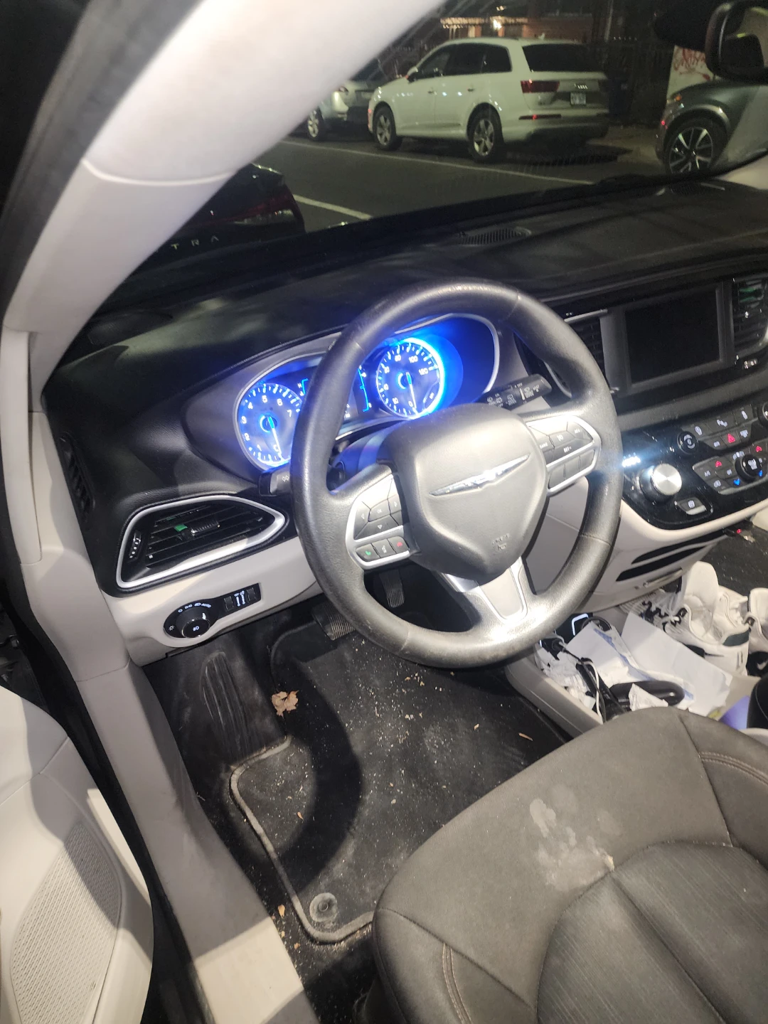 Chrysler Pacifica Driver and Passenger Seats