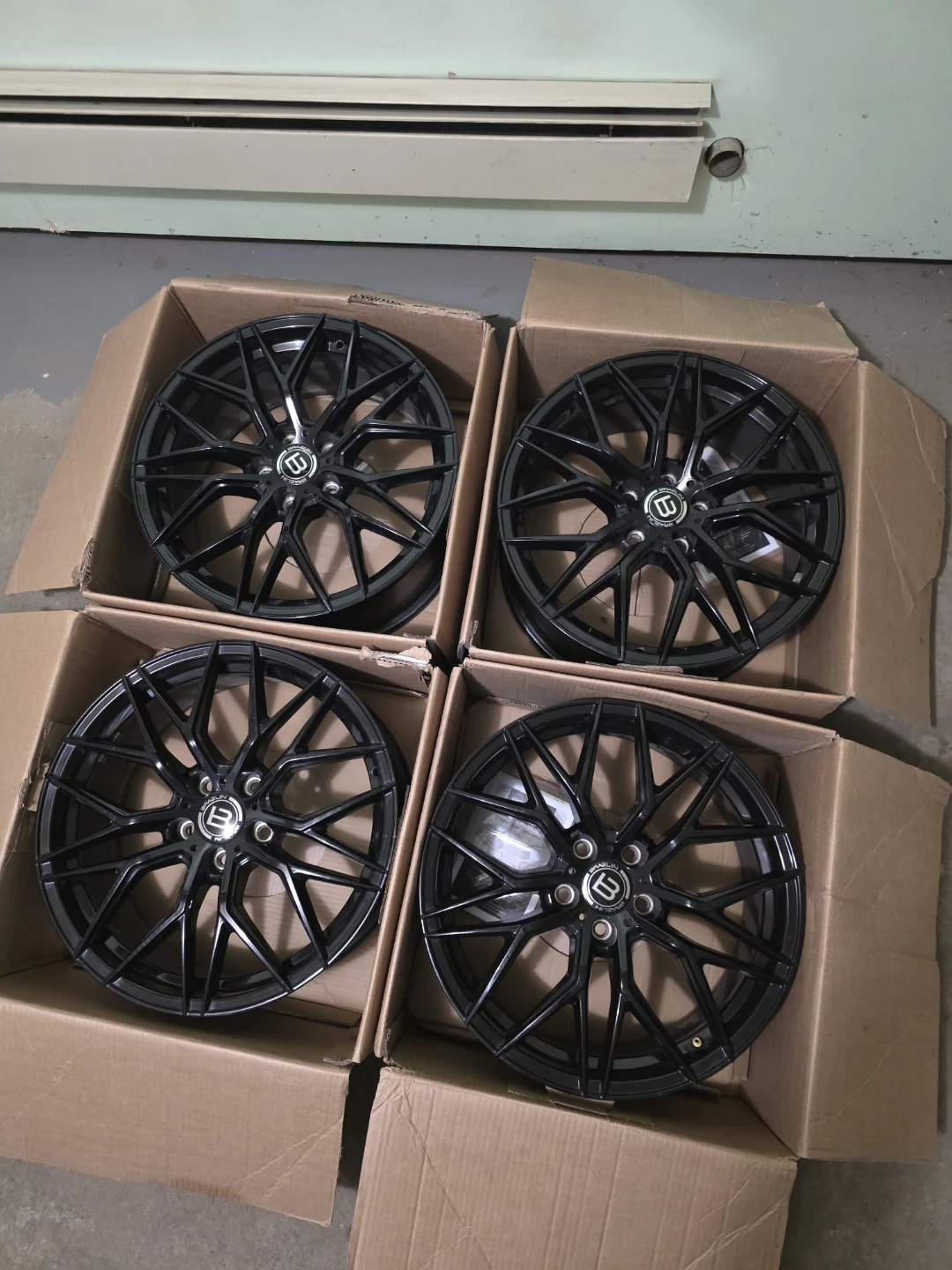 Set of 4 Braelin BR10 Wheels 18x8.0 - photo 4