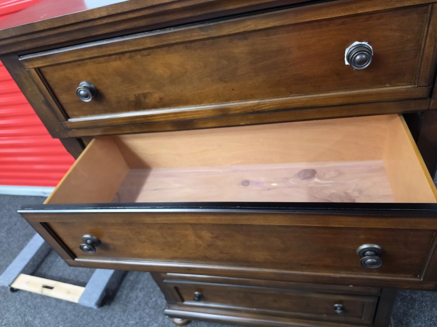 Classic Wooden 5-Drawer Chest of Drawers - photo 4
