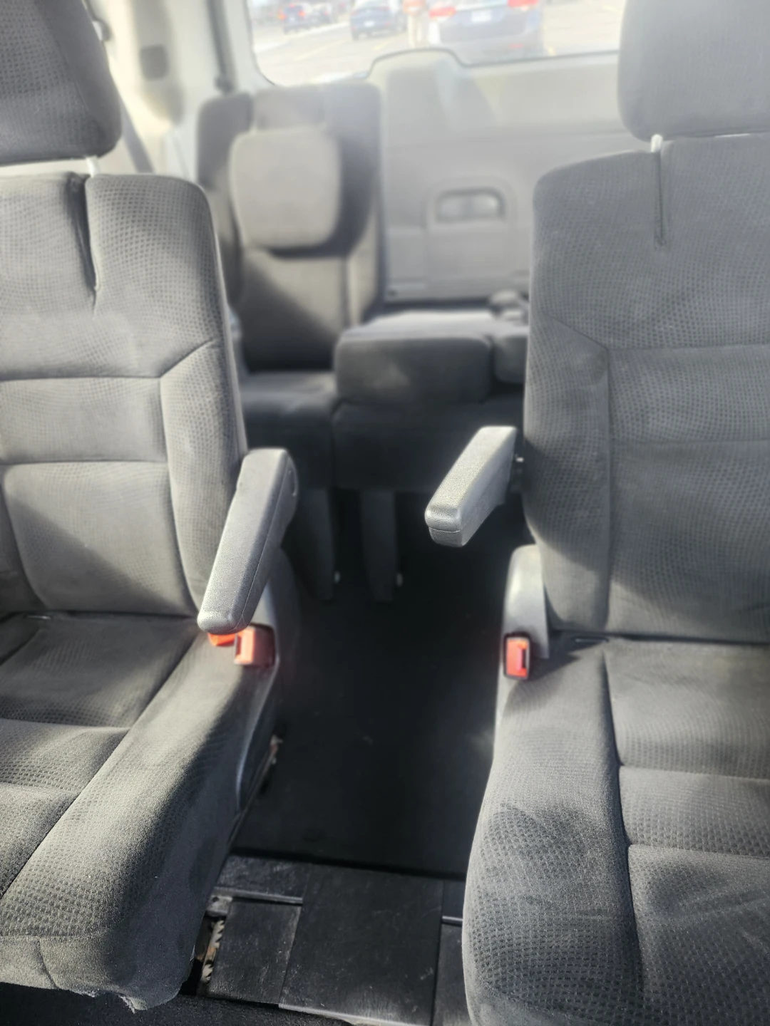 Dodge Grand Caravan - photo 3