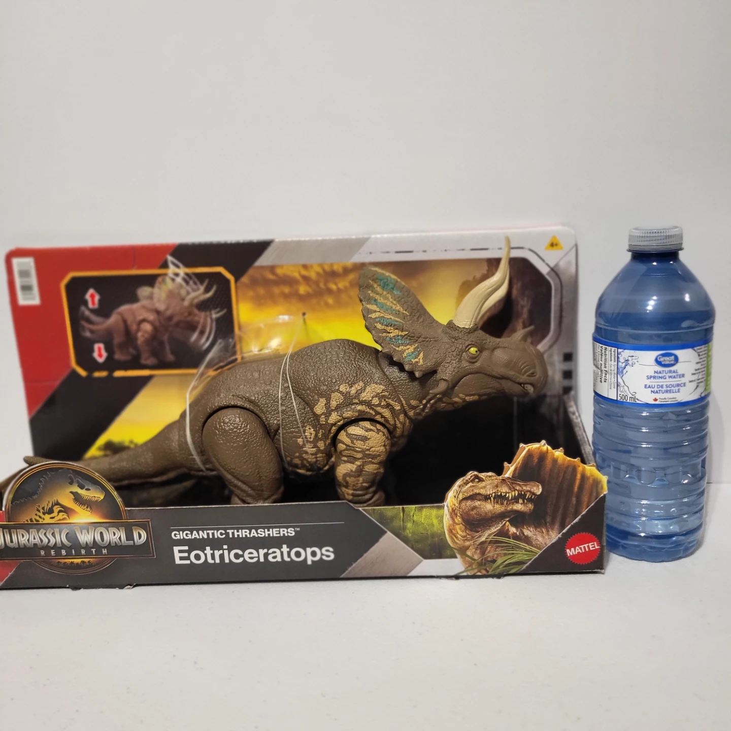 Mattel Jurassic World Eotriceratops Gigantic Thrashers - photo 3