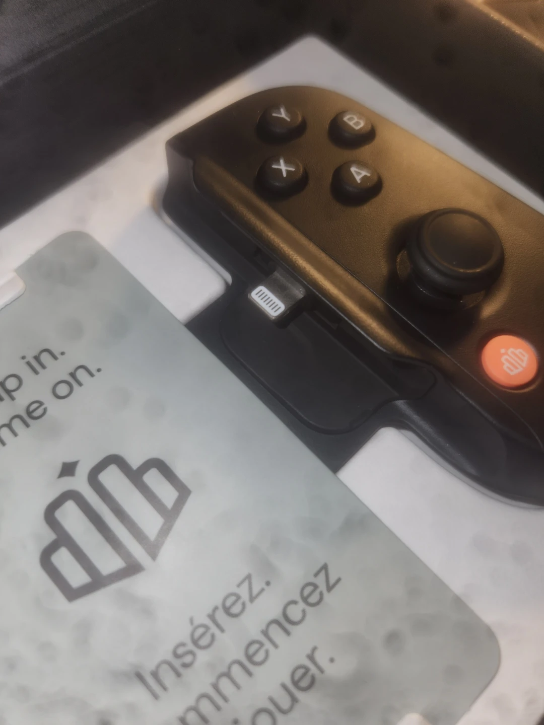 Backbone One Mobile Gaming Controller for iPhone - photo 3