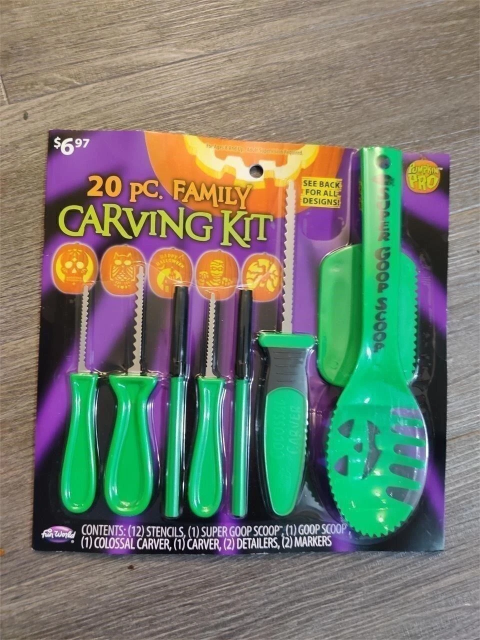 Assorted Halloween Pumpkin Carving Tools and Kits - photo 4