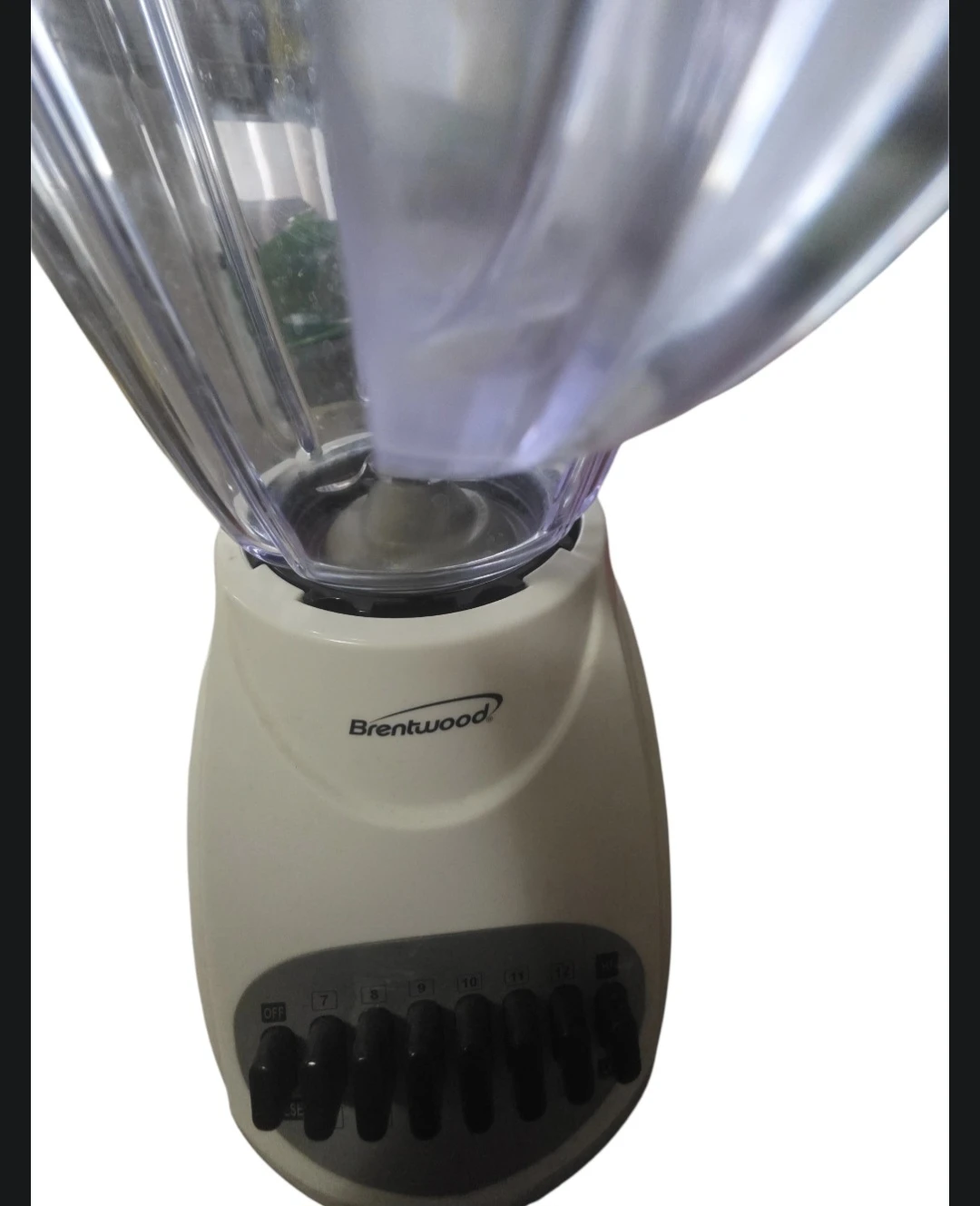 Brentwood 12-Speed Countertop Blender