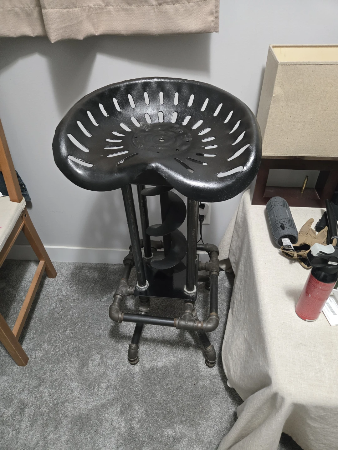 Industrial Style Tractor Seat Bar Stool