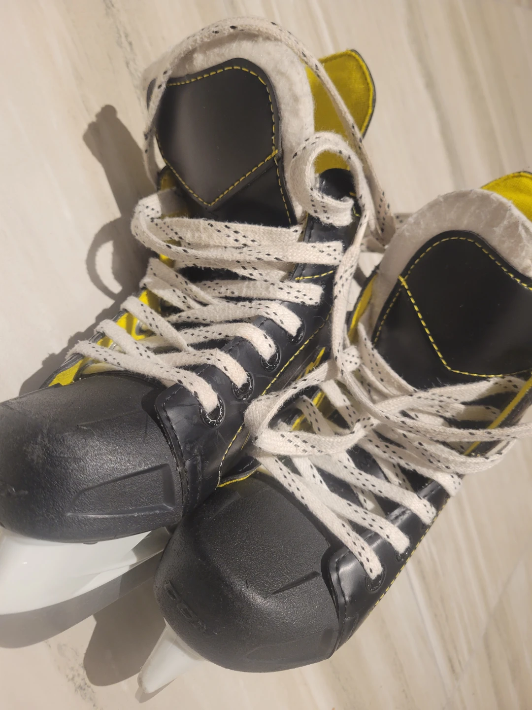 CCM Super Tacks Skates for kids