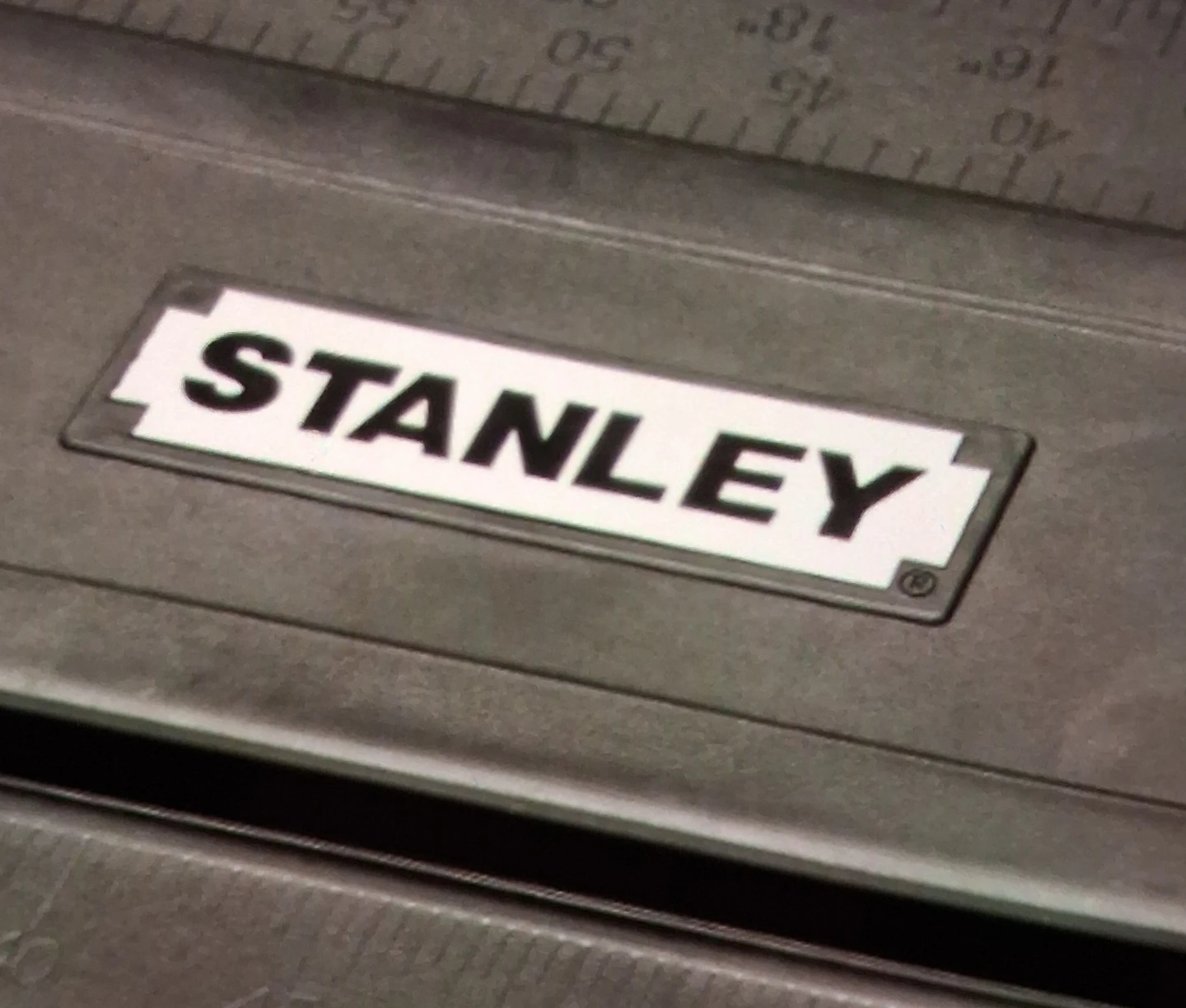 Stanley 189L Mobile Job Chest - photo 5