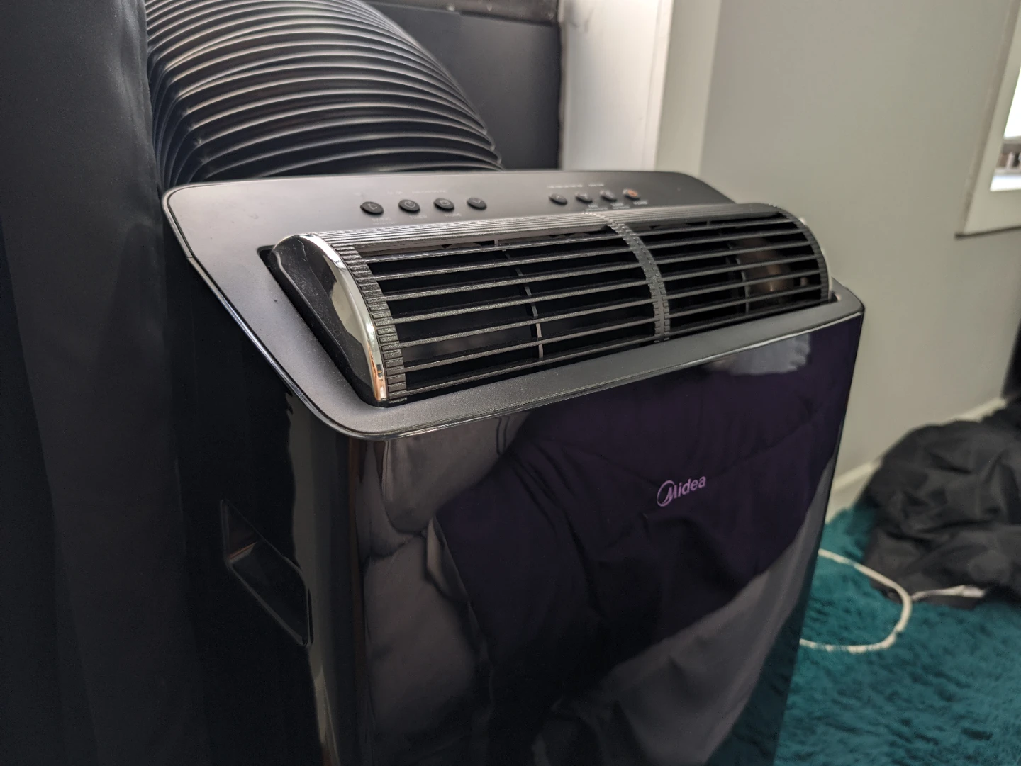Midea Portable Air Conditioner - photo 4