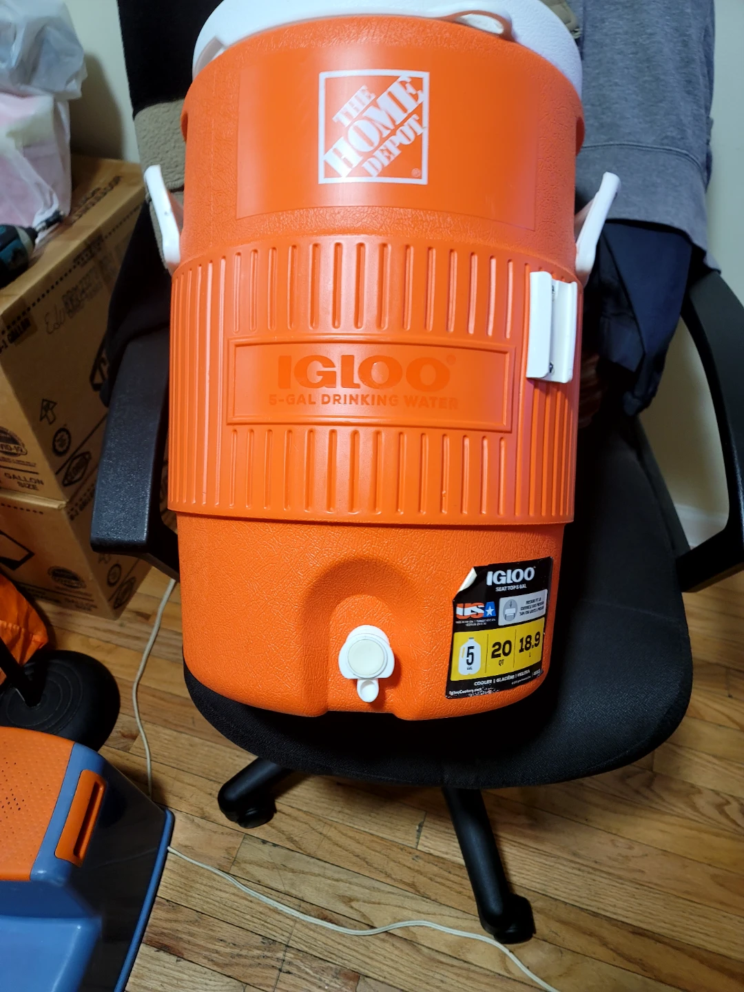 Nevera portátil para bebidas de 5 galones - photo 2