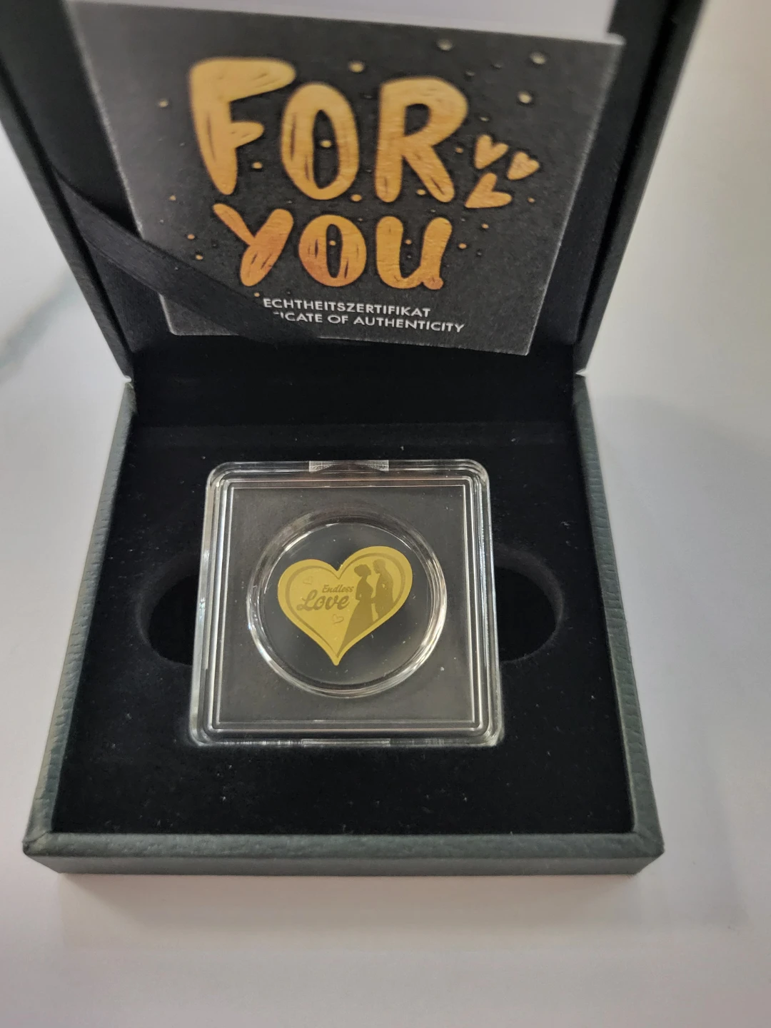 1/1000 oz Fine Gold Endless Love in Box
