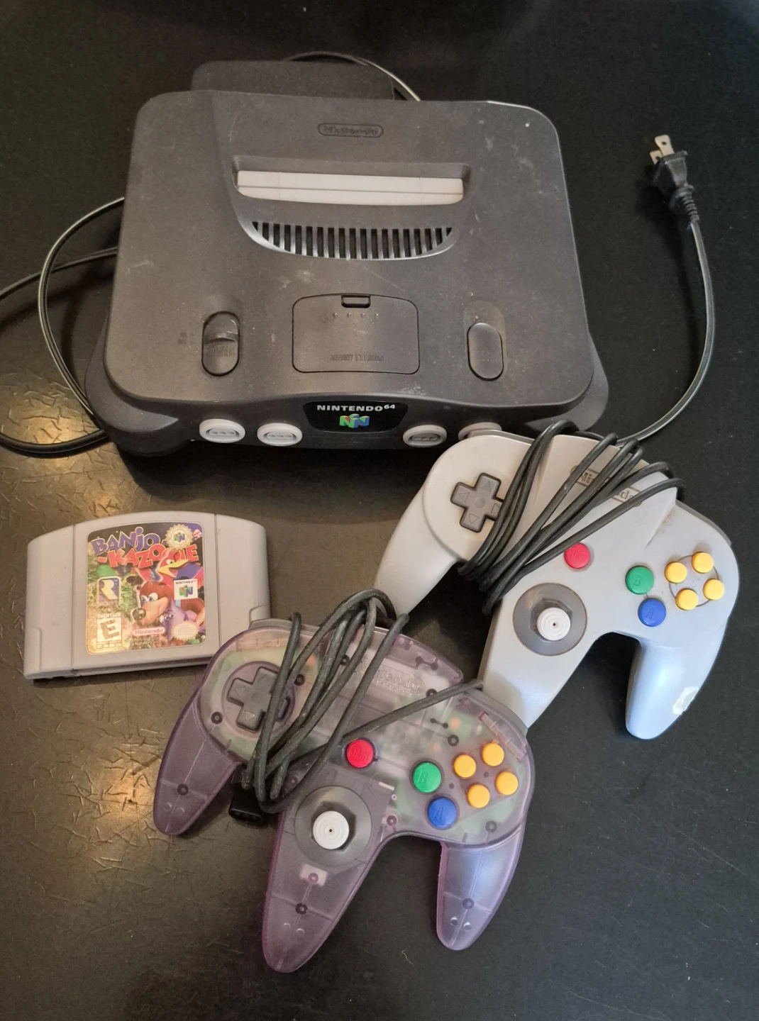Nintendo 64 Console with Controllers and Banjo-Kazooie
