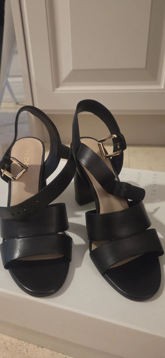 Aldo Caparosa Black Sandals Size 7.5
