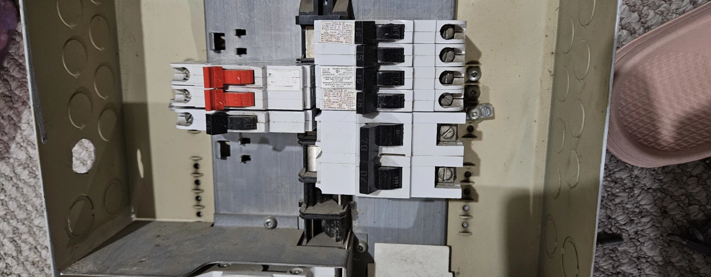 Federal Pioneer Electrical Panel with Breakers - photo 4