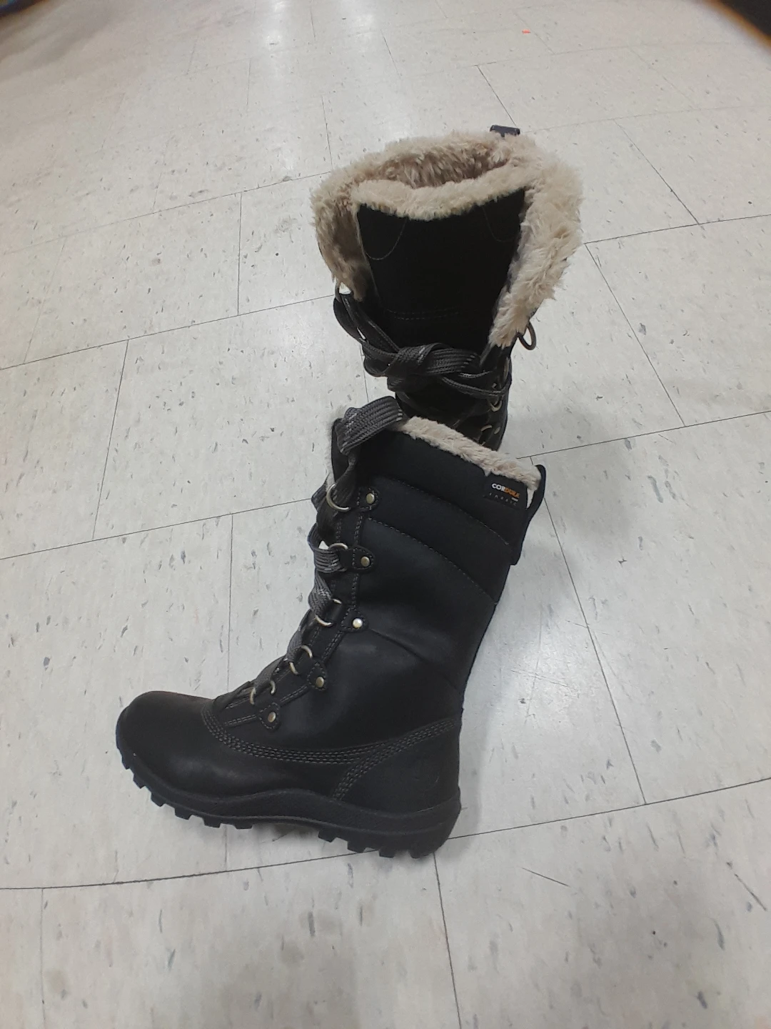 Timberland Black Winter Boots Women's Size 6 - photo 2