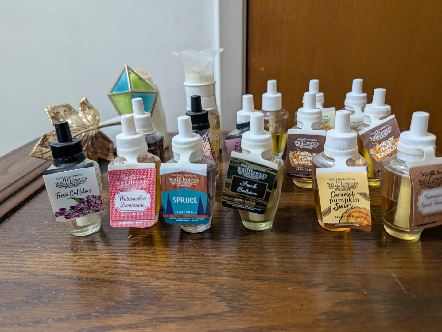 Wallflowers Fragrance Refills & 3 Plugins - photo 4