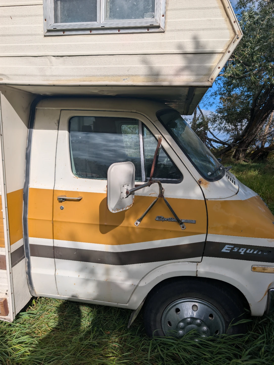 Vintage Dodge Diplomat Motorhome - photo 5