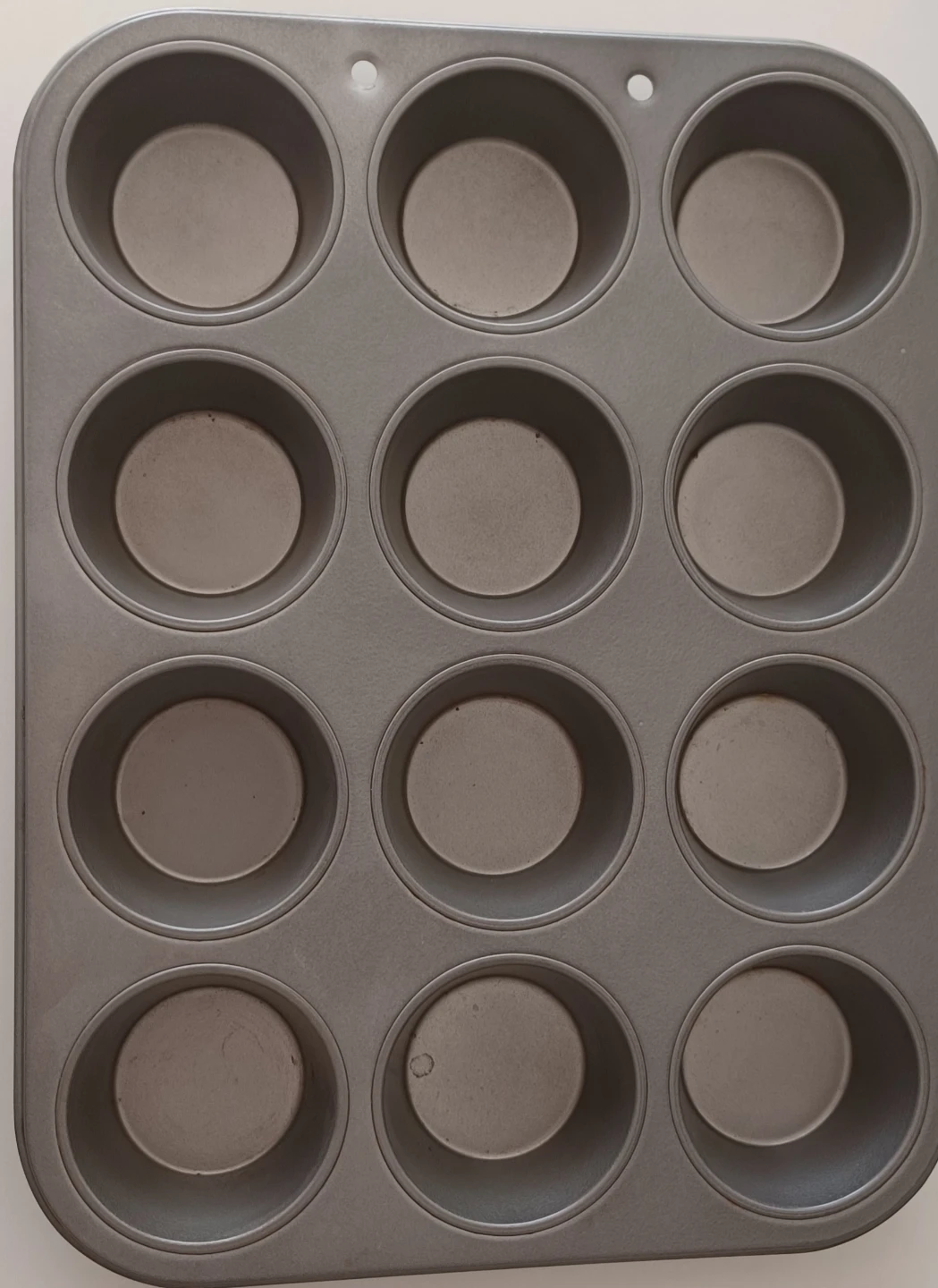 12-Cup Non-Stick Muffin Pan
