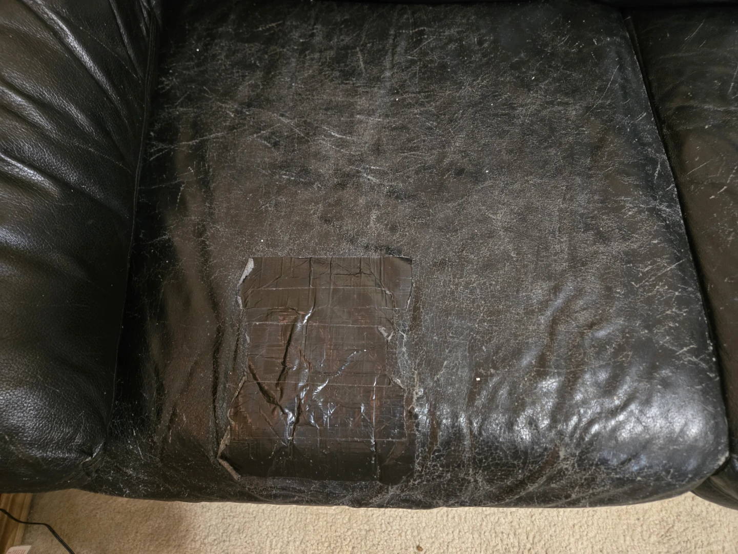 Black Two-Seater Sofa - photo 2