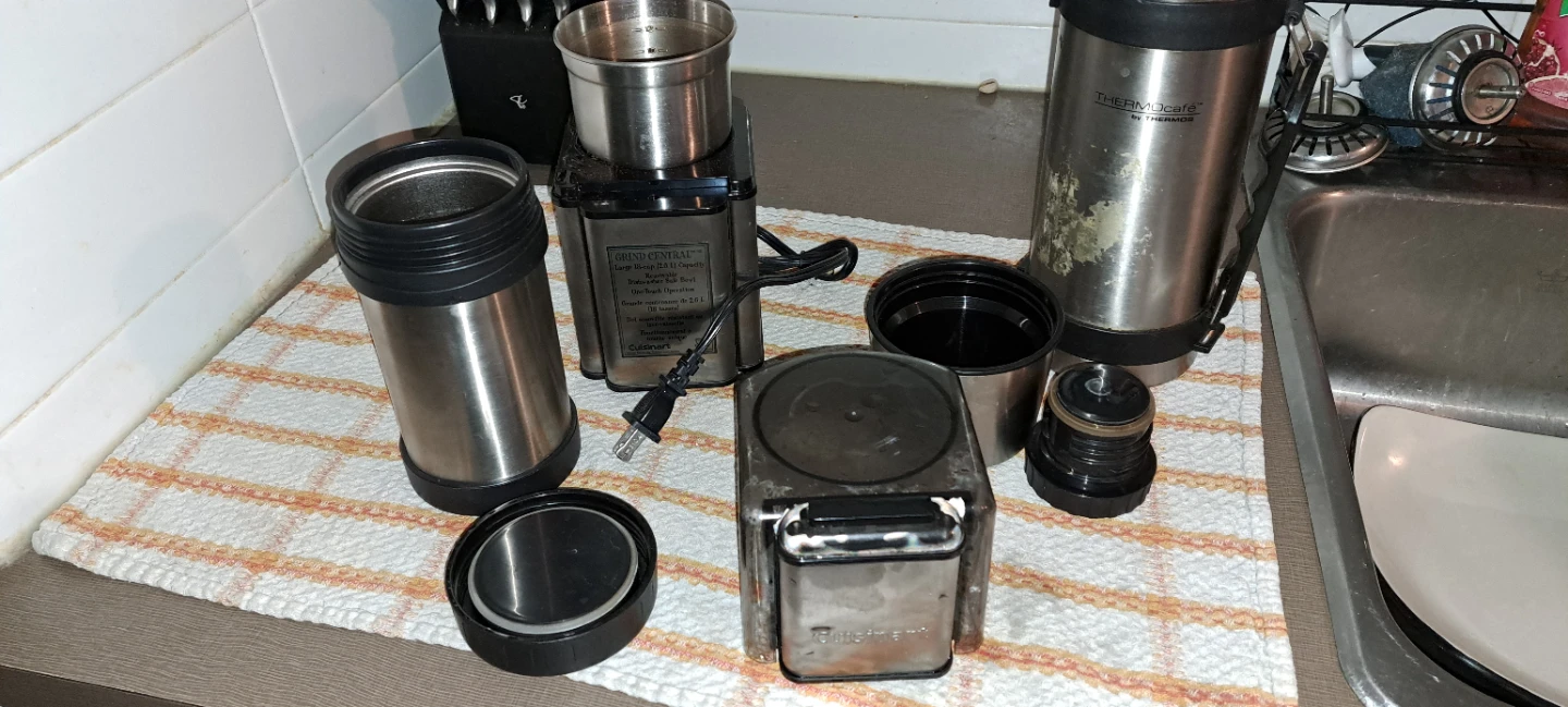 Two thermos and coffee grinder - photo 2