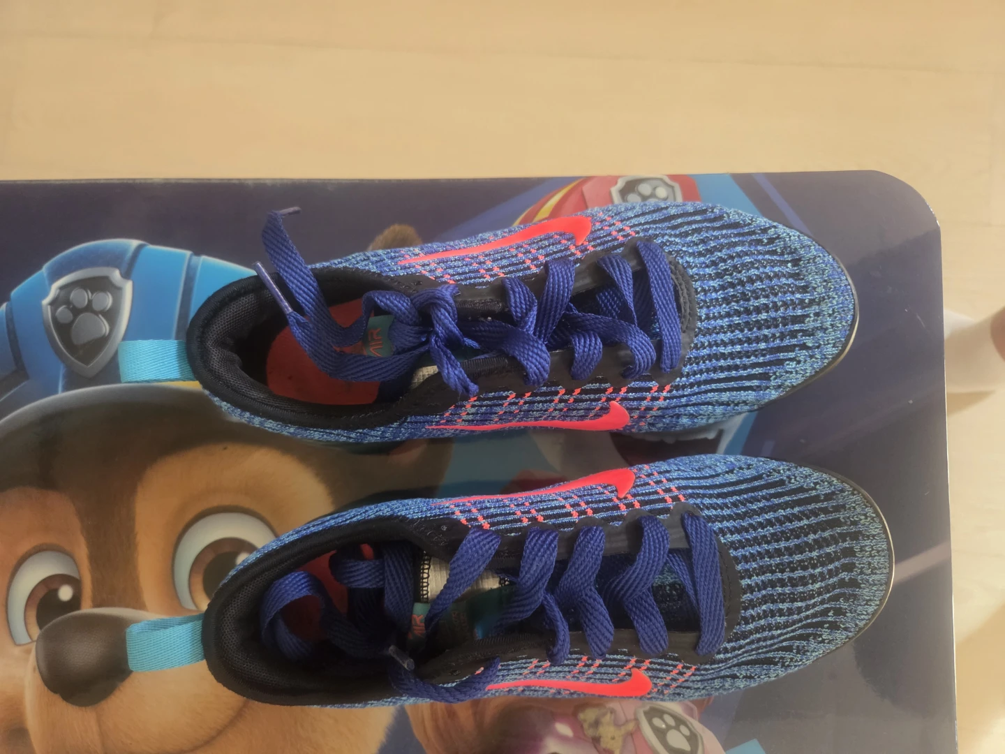 Nike Air VaporMax Flyknit Running Shoes - photo 4