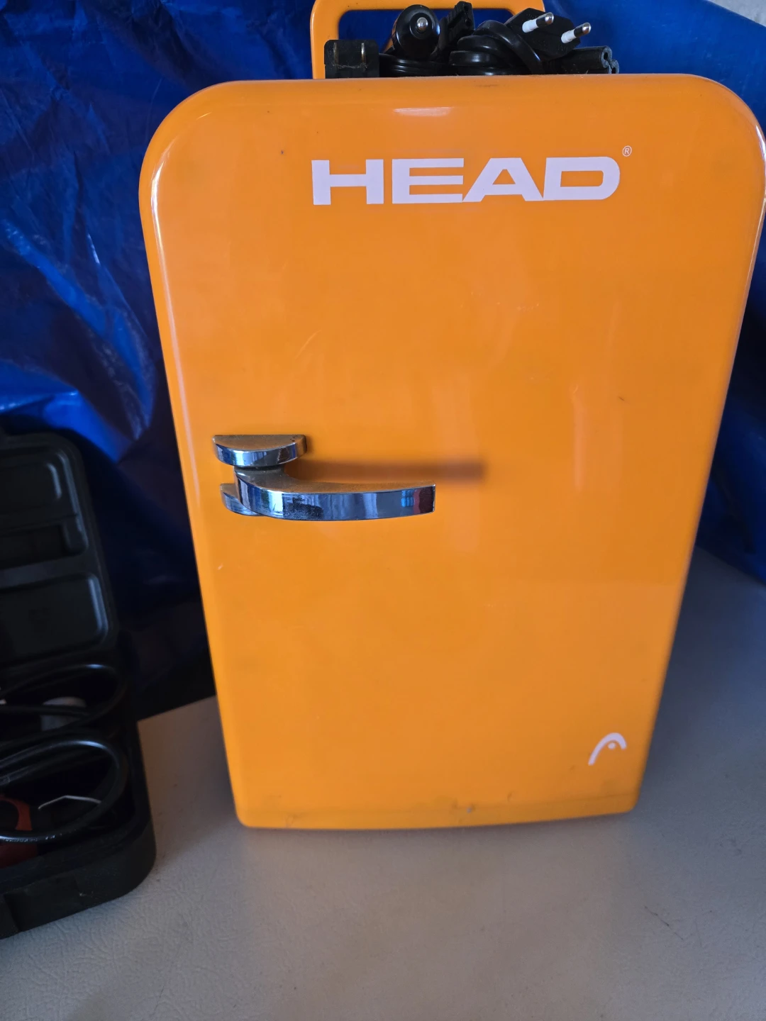 BAR/ CAMPING FRIDGE OR HEATER & G.P.S. - photo 4