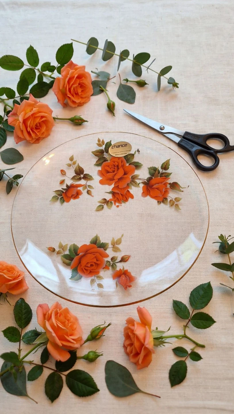 Chance Glass Rose Plate - photo 2
