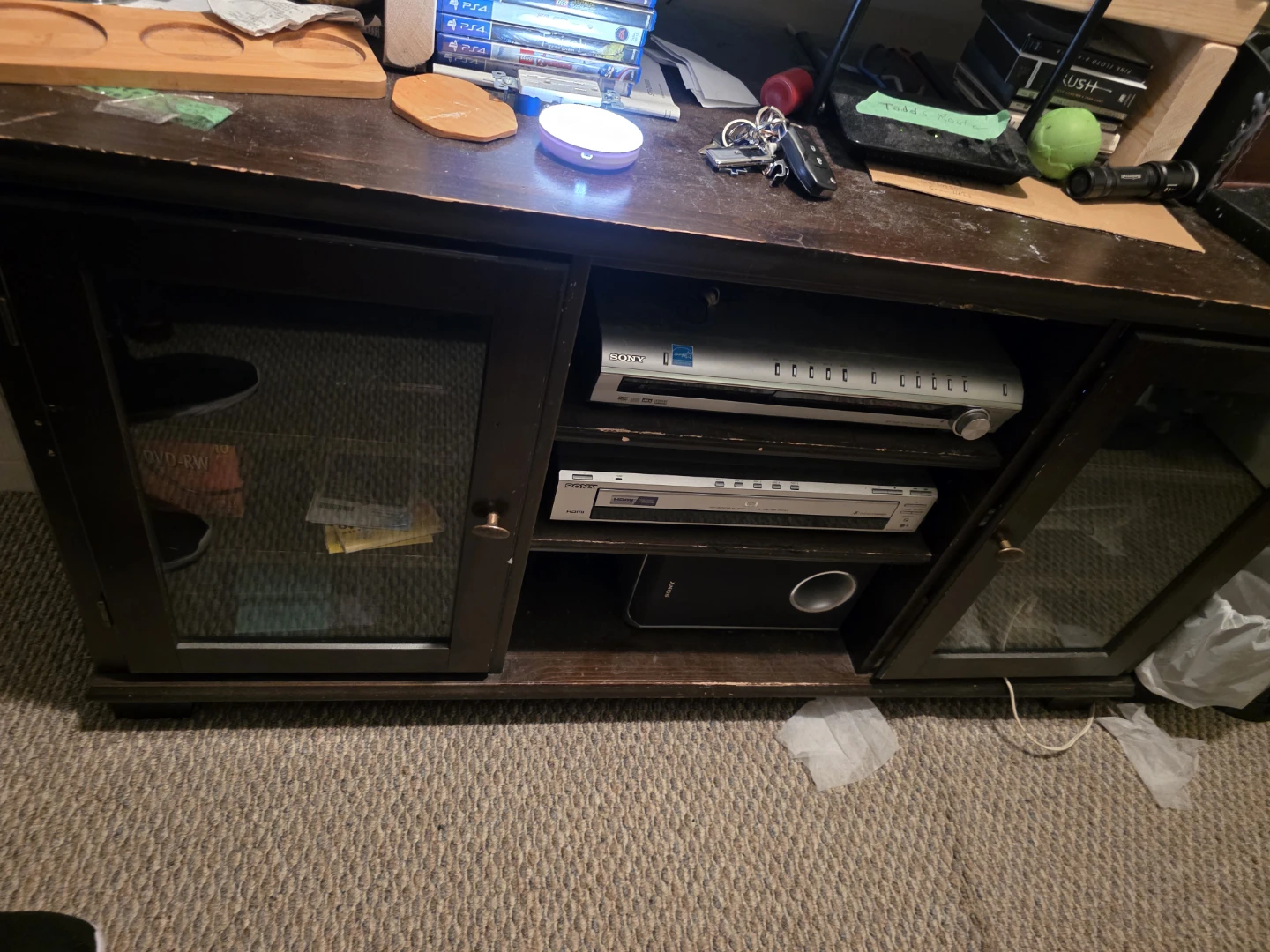 Dark brown wooden media console cabinet - photo 4