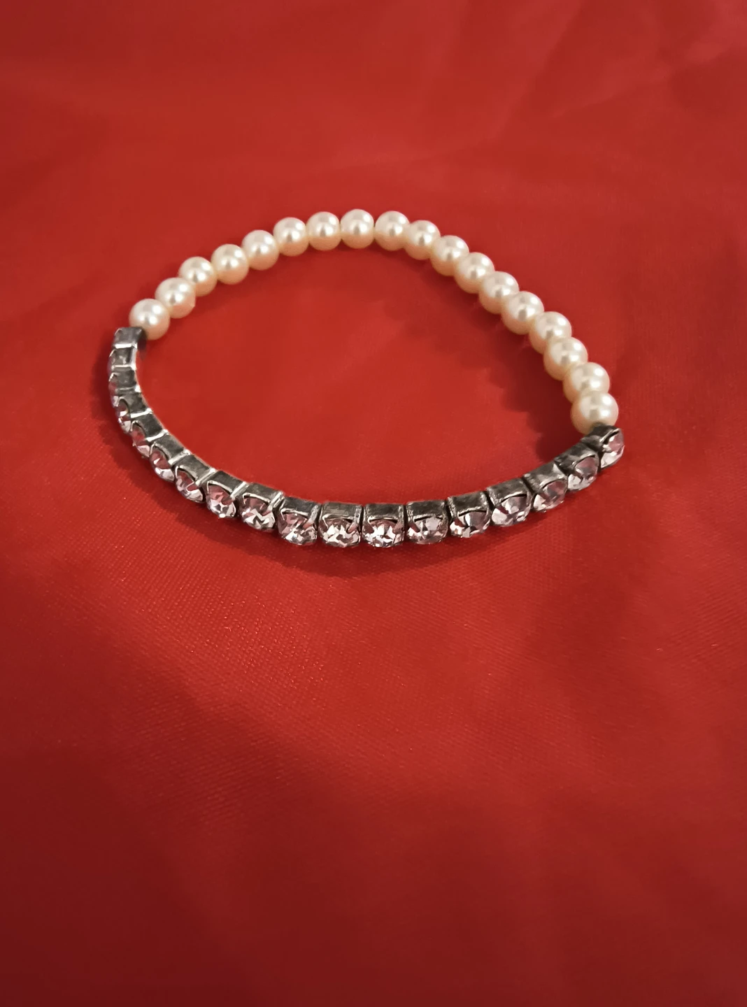 Faux Pearl and Crystal  Rhinestone Stretch Bracelet