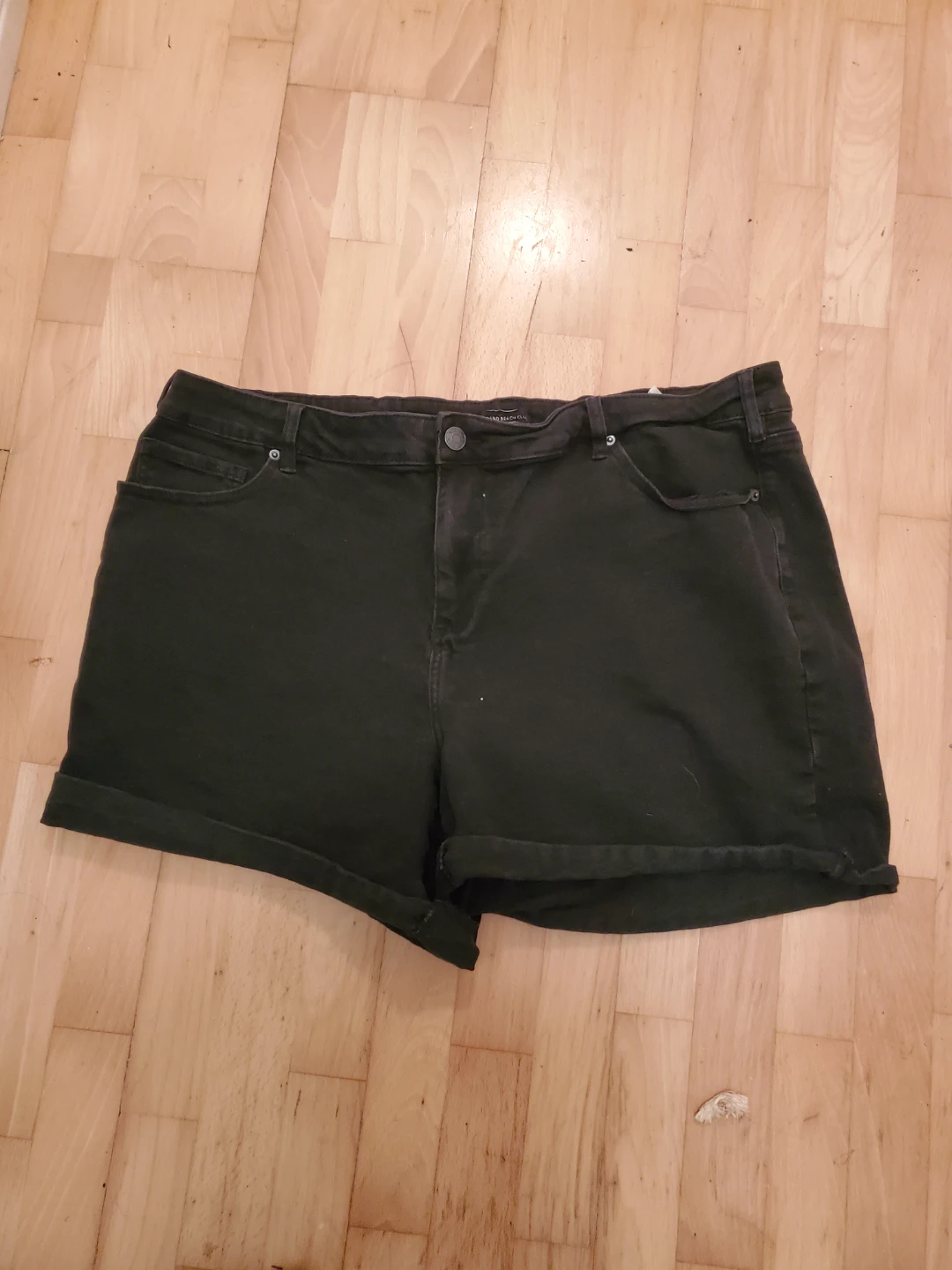 Ladies shorts