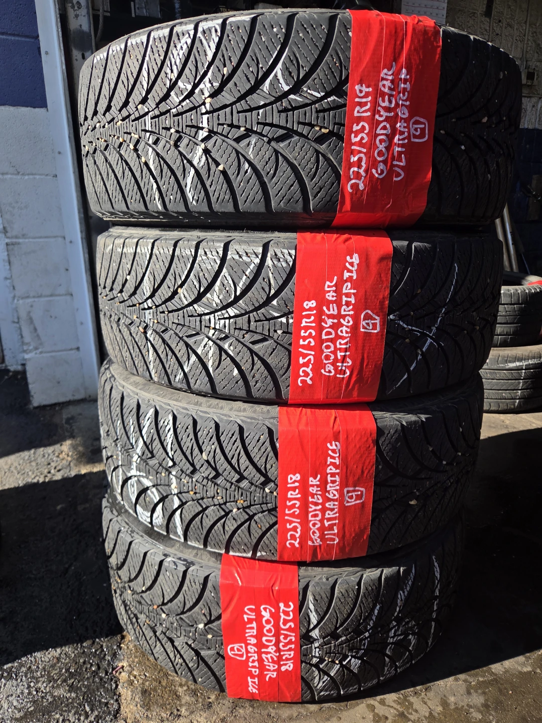 4 Goodyear UltraGrip Ice Tires 225/55R18