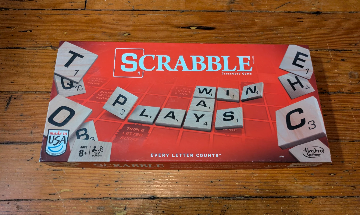 Hasbro Scrabble Crossword Game