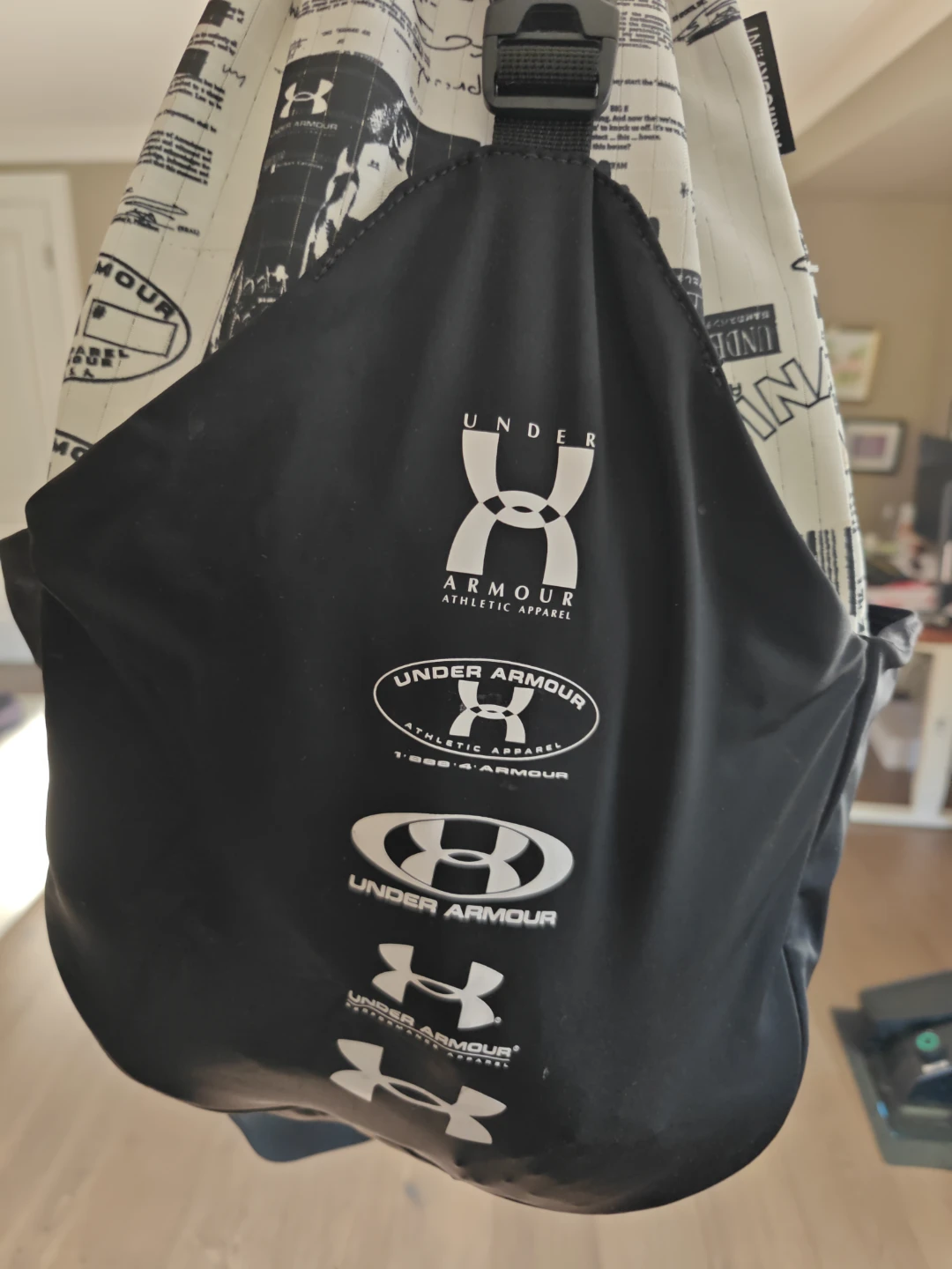 Under Armour Drawstring Backpack - photo 2
