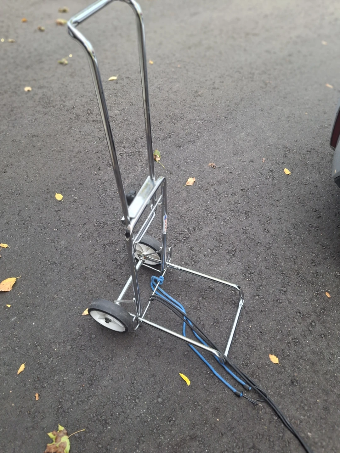 Collapsible Chrome Luggage Cart - photo 2