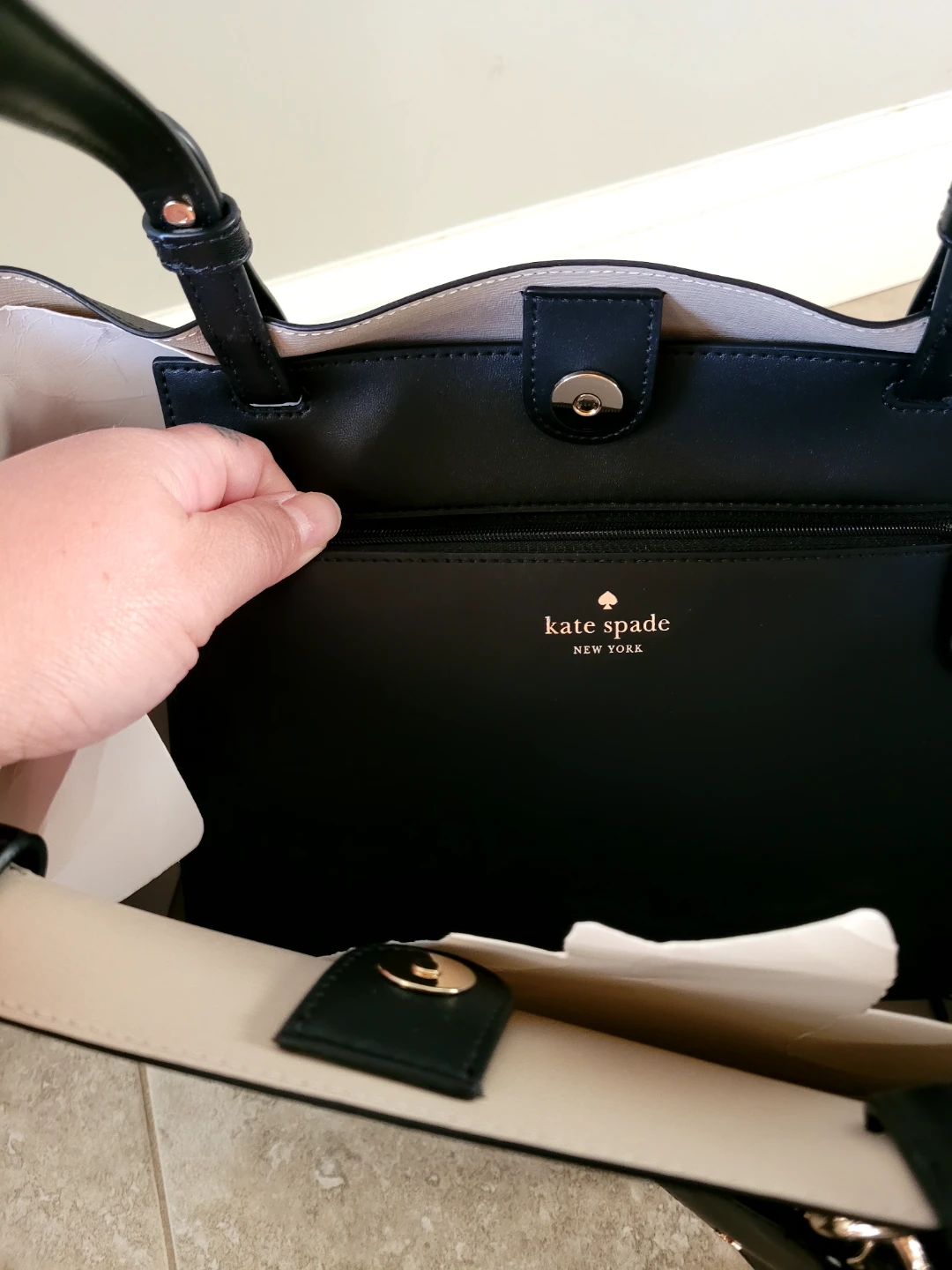 Kate Spade New York Black Tote Bag - photo 5