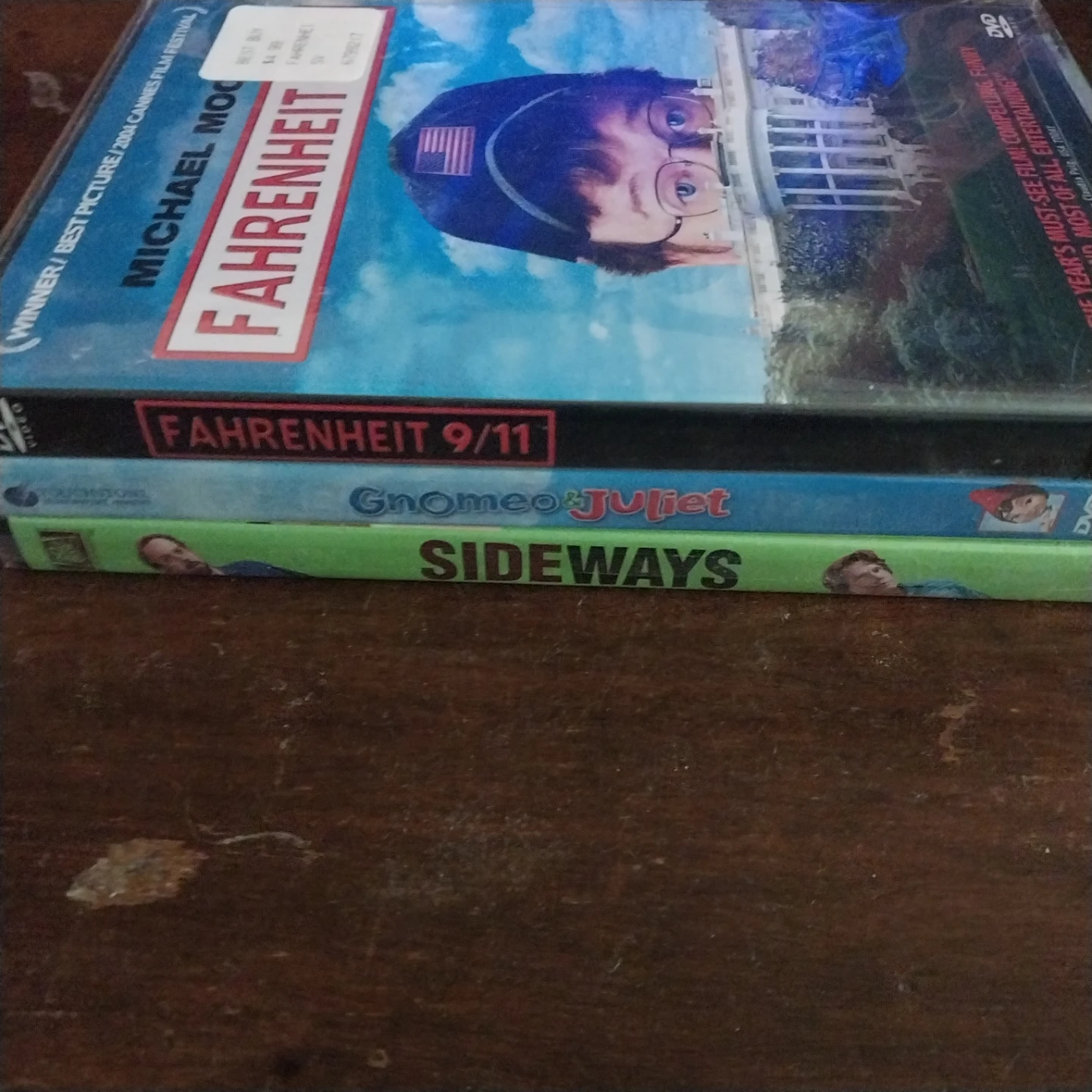New unopwned  3 DVDs: Fahrenheit 9/11, Gnomeo & Juliet, Sideways - photo 2