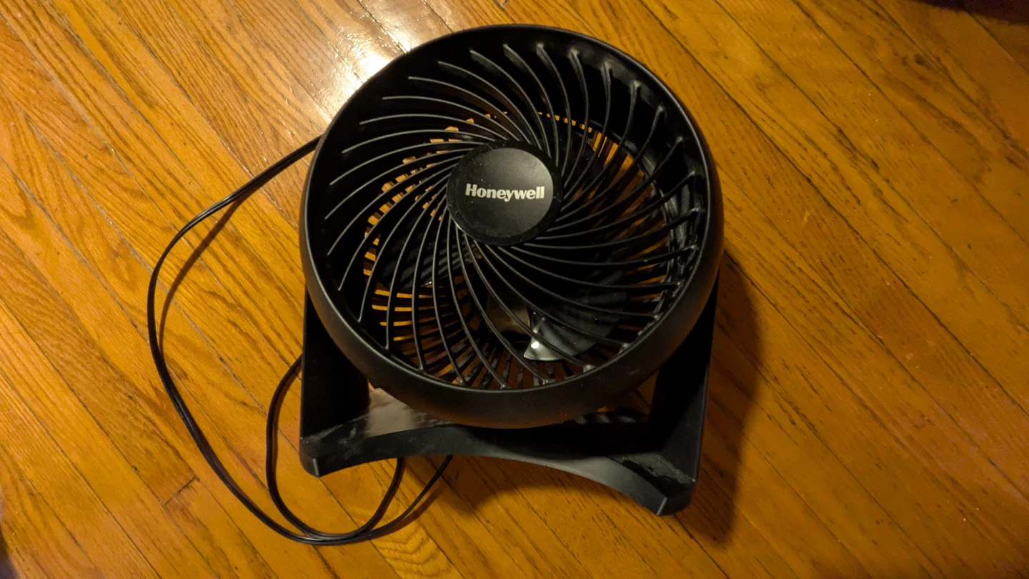Honeywell HT900CTC 7" TurboForce® Desk/Table Fan,