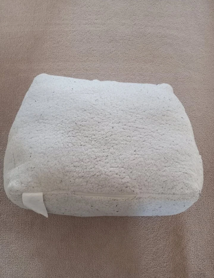 Dog Pillow – Cream Sherpa Pet Pillow, 20 Inches - photo 2