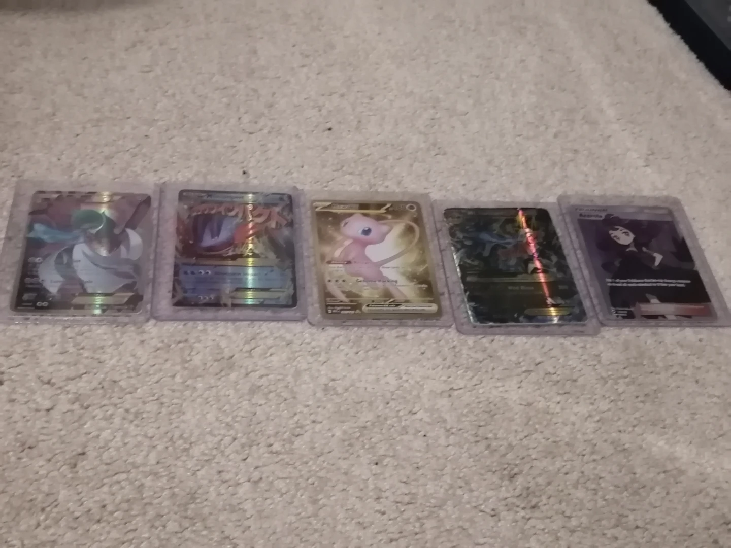 Set of 5 Pokemon Trading Cards