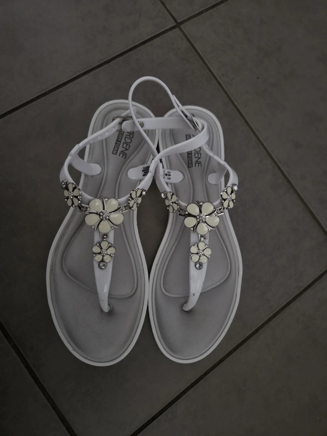 Ardene Floral Sandals