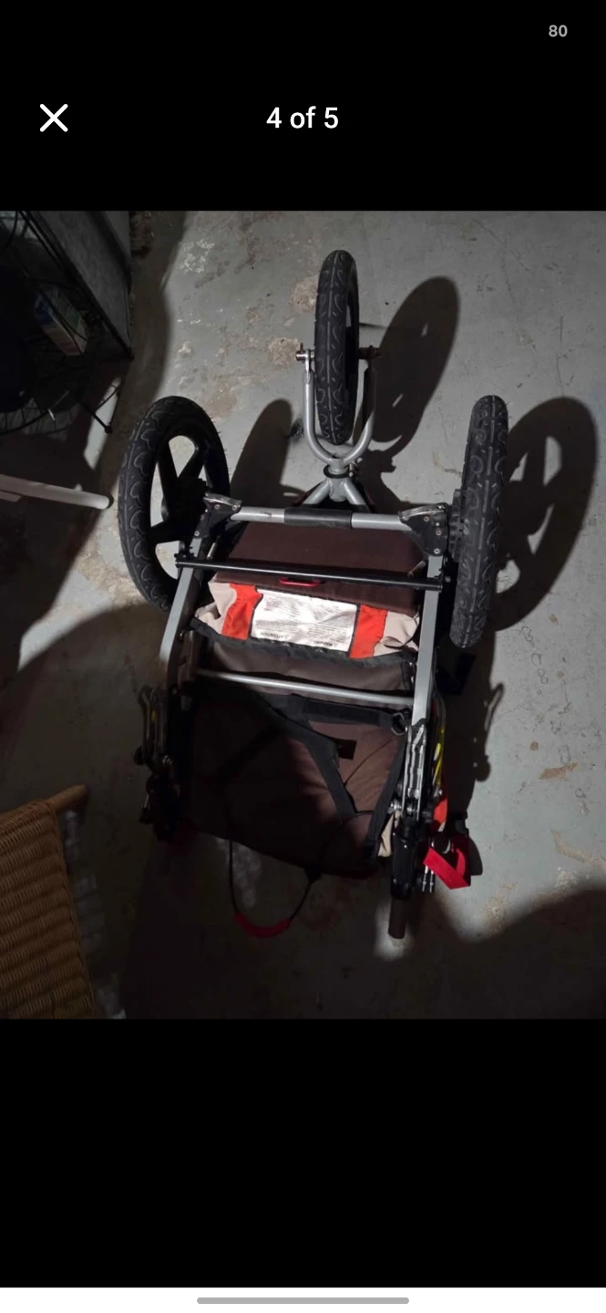BOB Revolution Jogging Stroller - photo 4