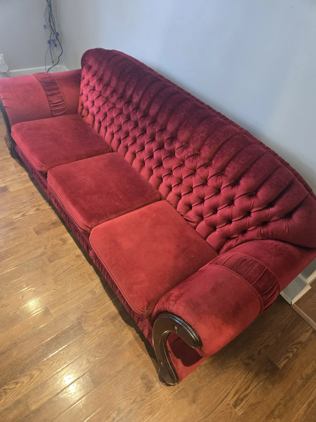 3-piece sofa living room set (red velvet)