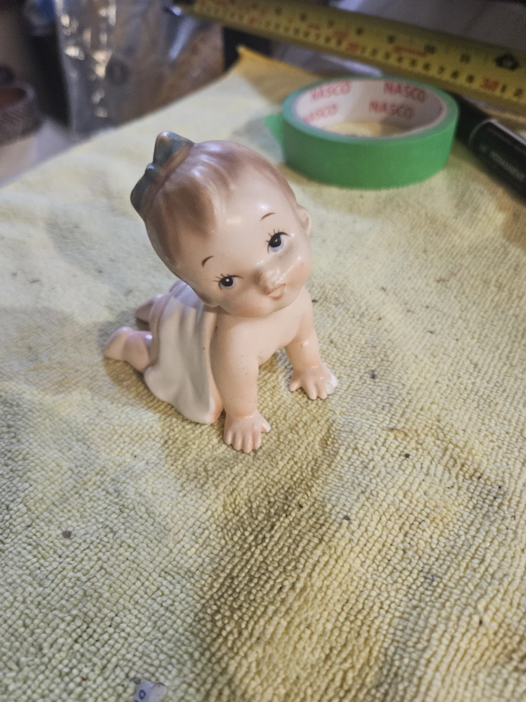 Vintage 1961 Inarco Ceramic Baby Figurine E-183/S - photo 2