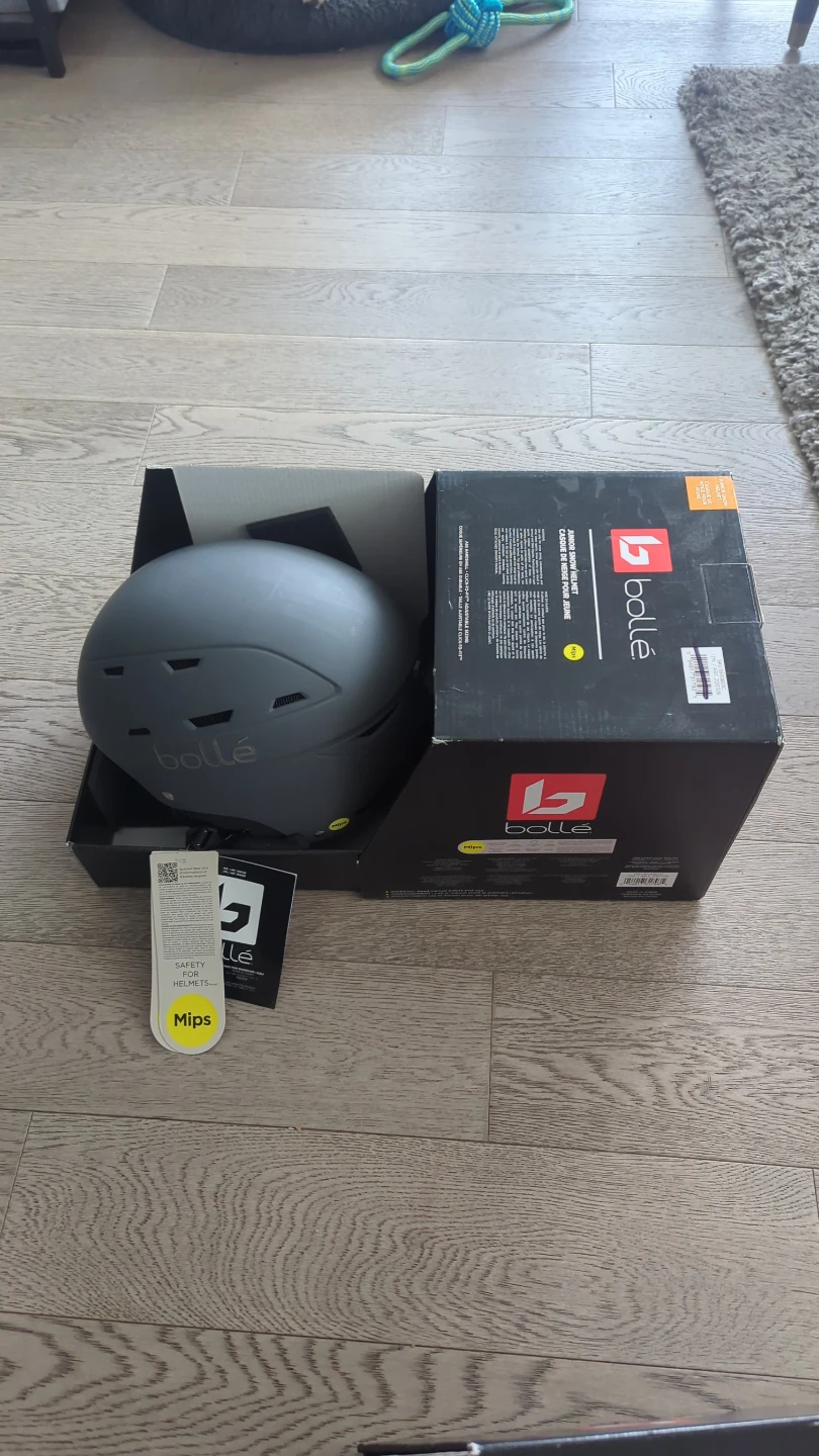 New Bollé Junior Snow Helmet - tags and box